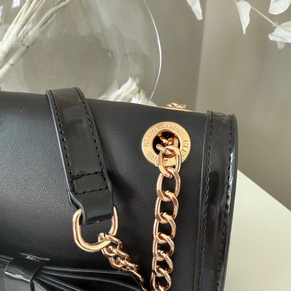 Anne Klein Crossbody Chain Bag with Bow in Black (NWOT) - Picture 2 of 6